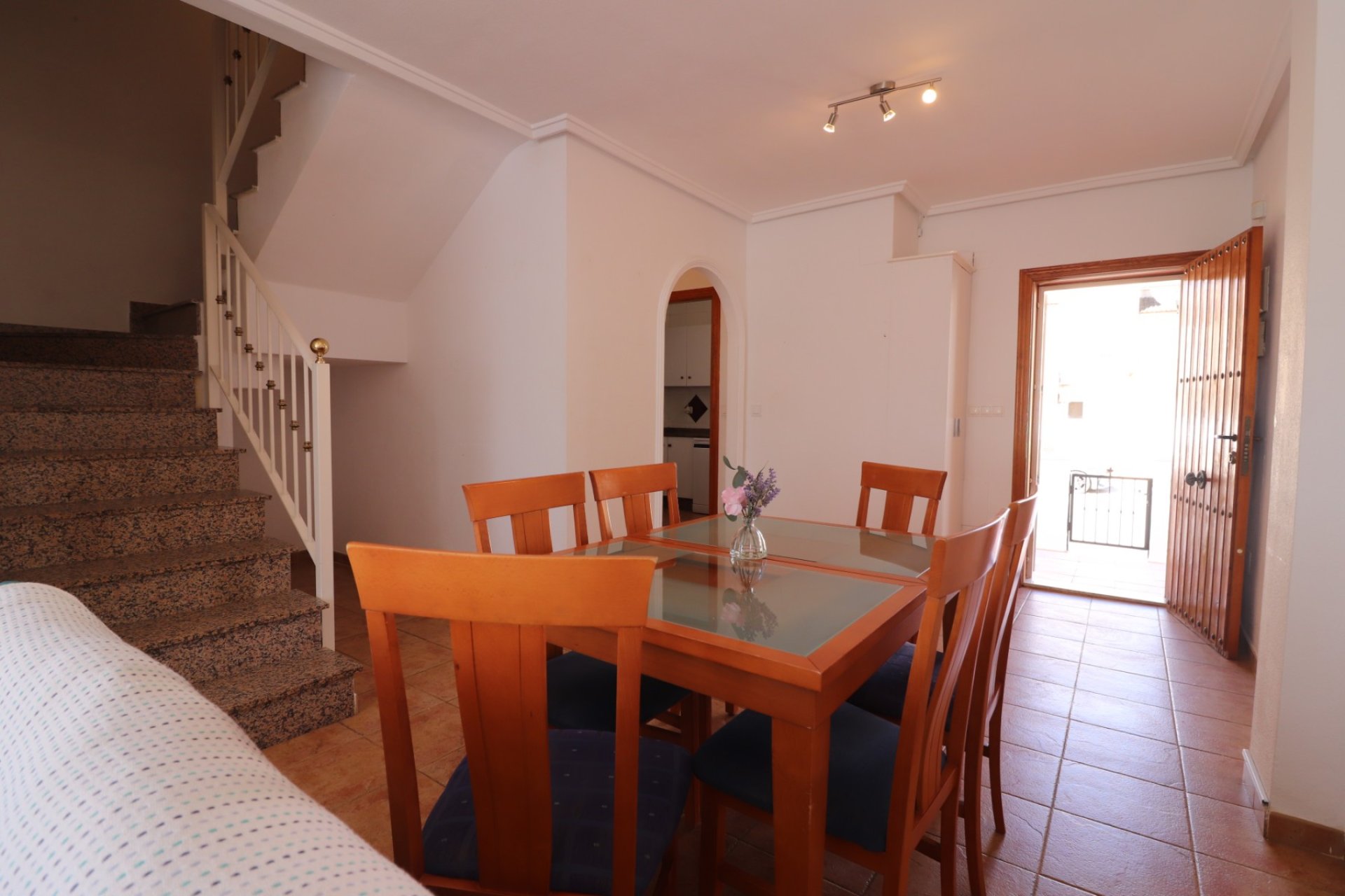 Resale - Villa - San Miguel de Salinas - Lake View Mansions