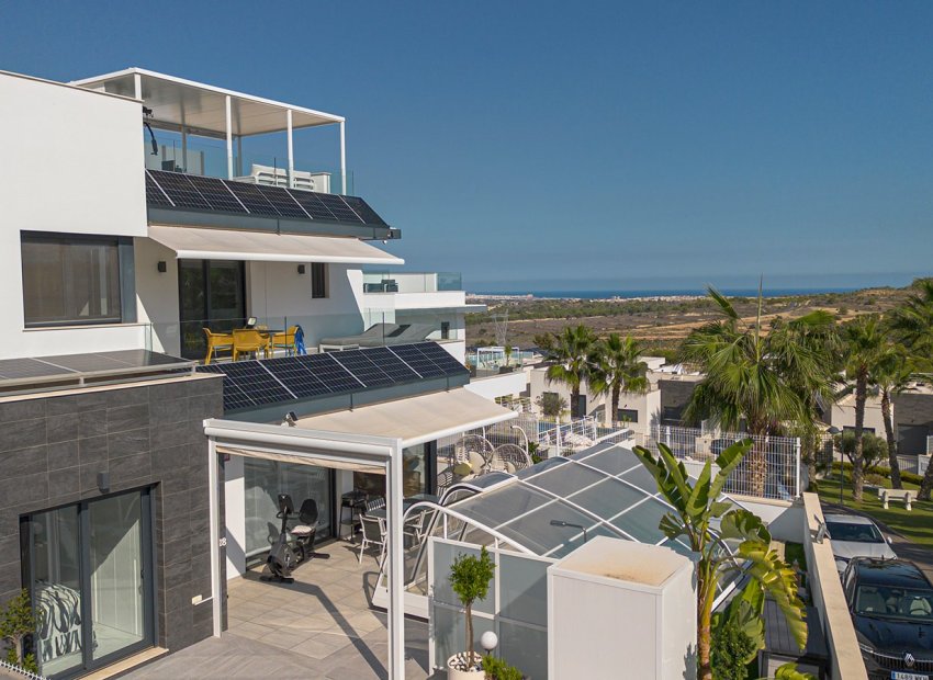 Resale - Villa - San Miguel de Salinas - Mirador De San Miguel