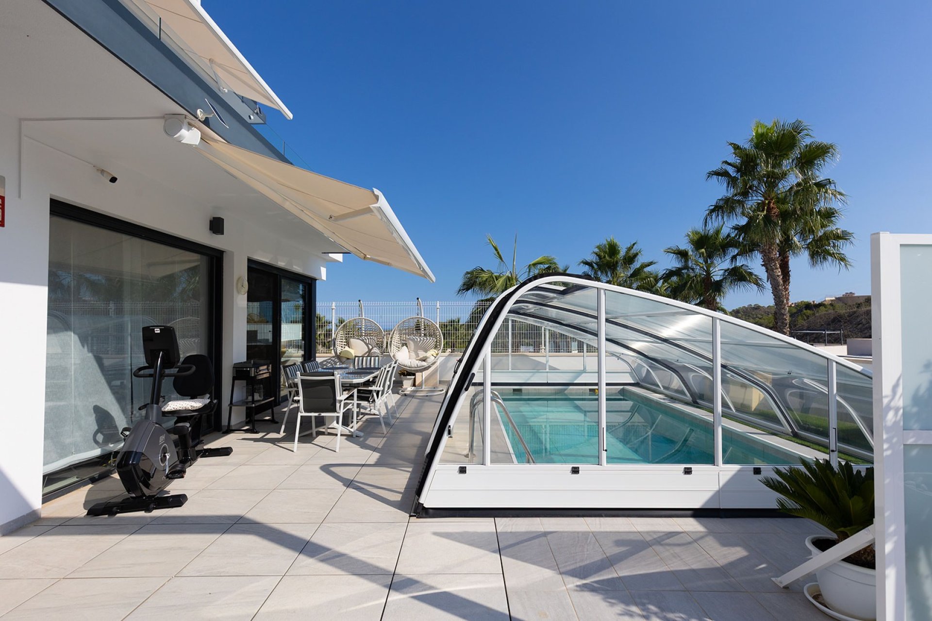 Resale - Villa - San Miguel de Salinas - Mirador De San Miguel