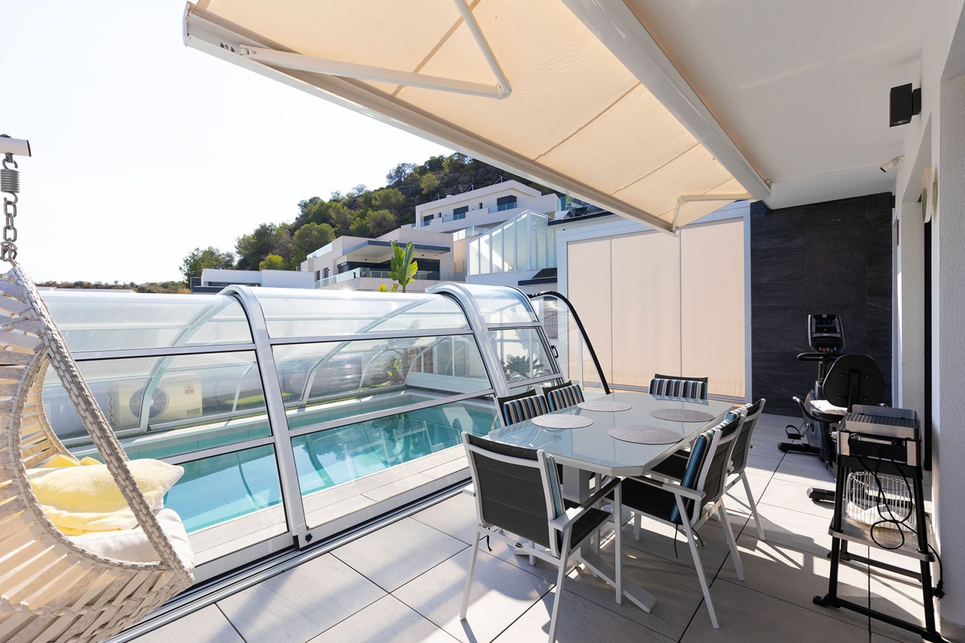 Resale - Villa - San Miguel de Salinas - Mirador De San Miguel