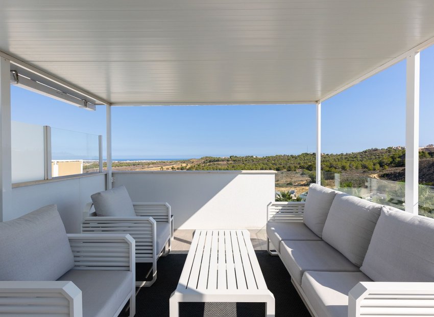 Resale - Villa - San Miguel de Salinas - Mirador De San Miguel