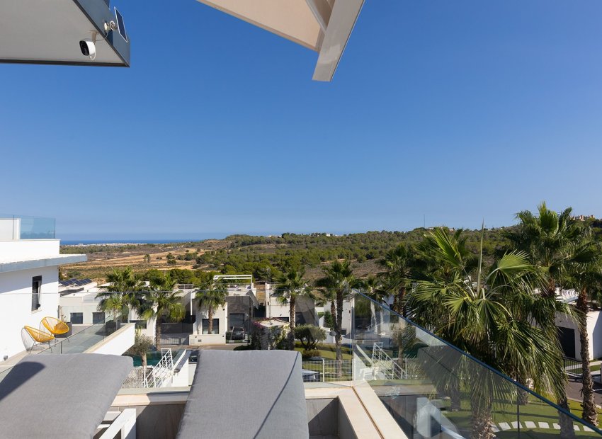 Resale - Villa - San Miguel de Salinas - Mirador De San Miguel