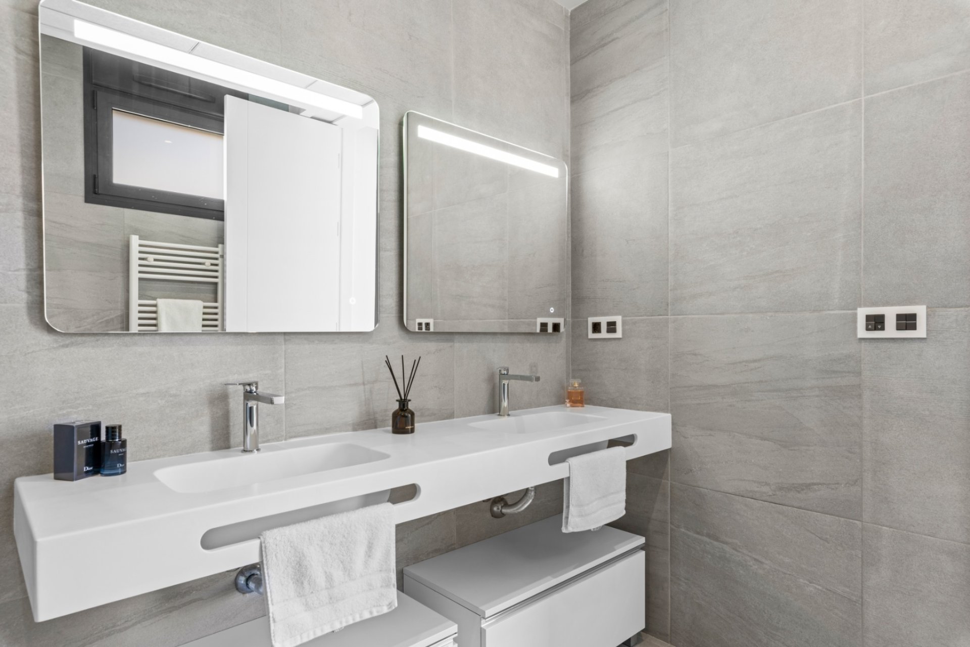 Resale - Villa - San Miguel de Salinas - Mirador De San Miguel