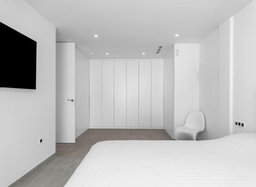 Resale - Villa - San Miguel de Salinas - Mirador De San Miguel