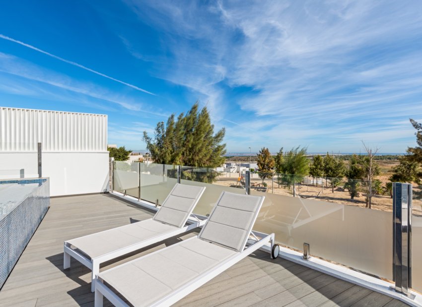 Resale - Villa - San Miguel de Salinas - Mirador De San Miguel