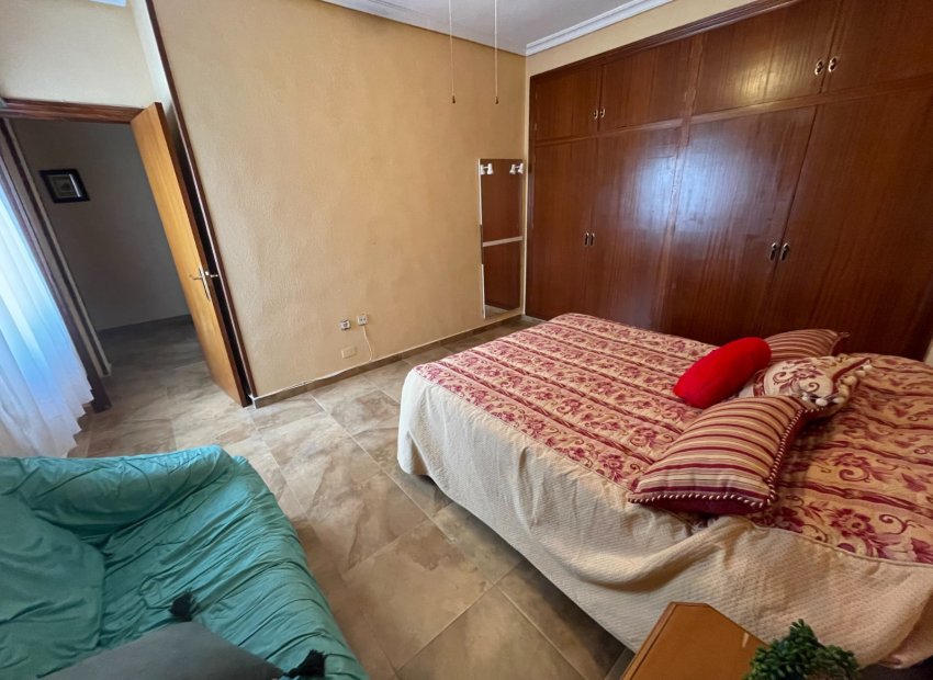 Resale - Villa - San Miguel de Salinas - Pueblo