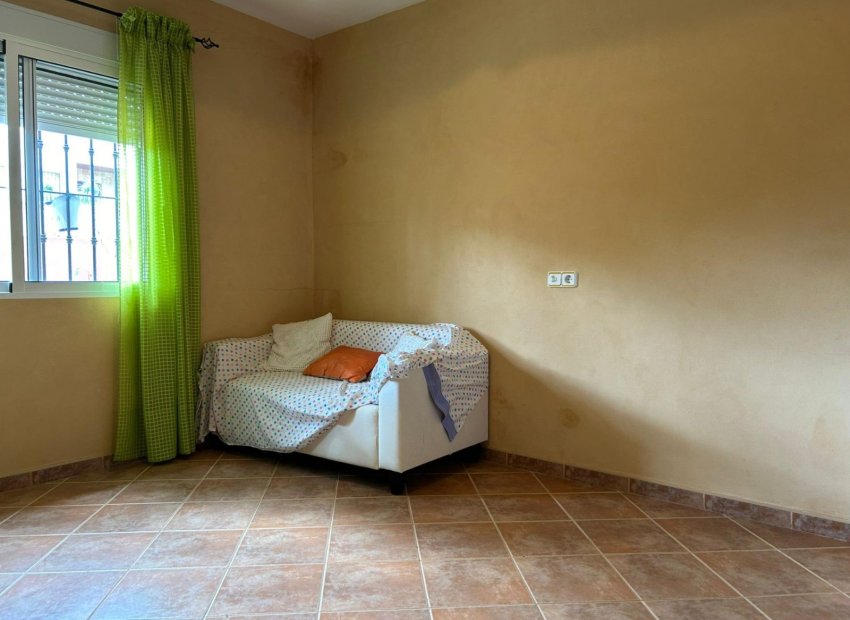 Resale - Villa - San Miguel de Salinas - Urbanizaciones