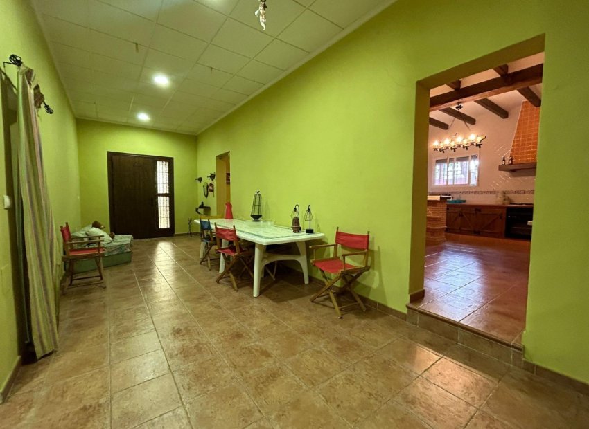 Resale - Villa - San Miguel de Salinas - Urbanizaciones