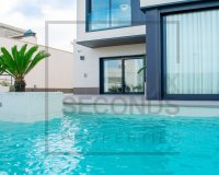 Resale - Villa - San Miguel de Salinas - Urbanizaciones