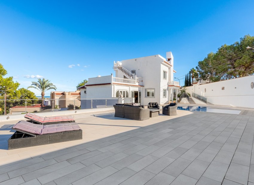 Resale - Villa - San Miguel de Salinas
