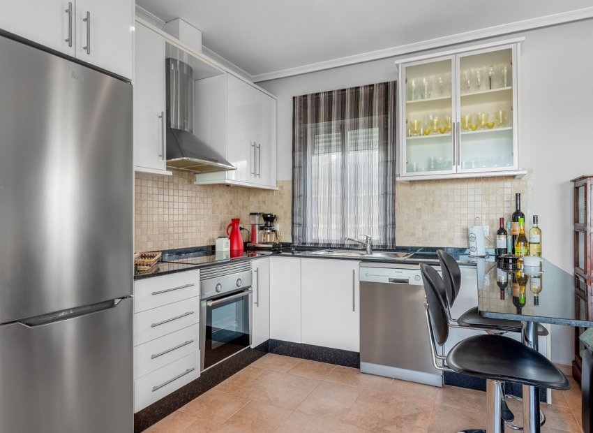 Resale - Villa - San Miguel de Salinas