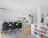 Resale - Villa - San Miguel de Salinas