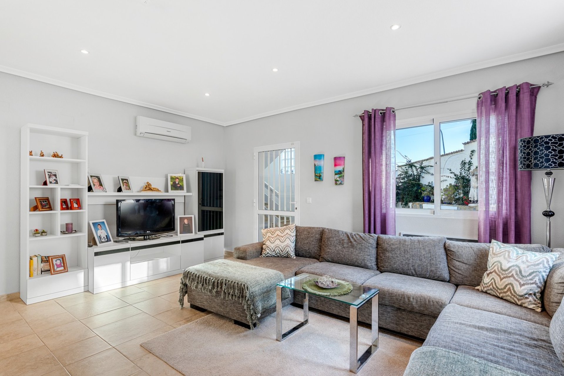 Resale - Villa - San Miguel de Salinas