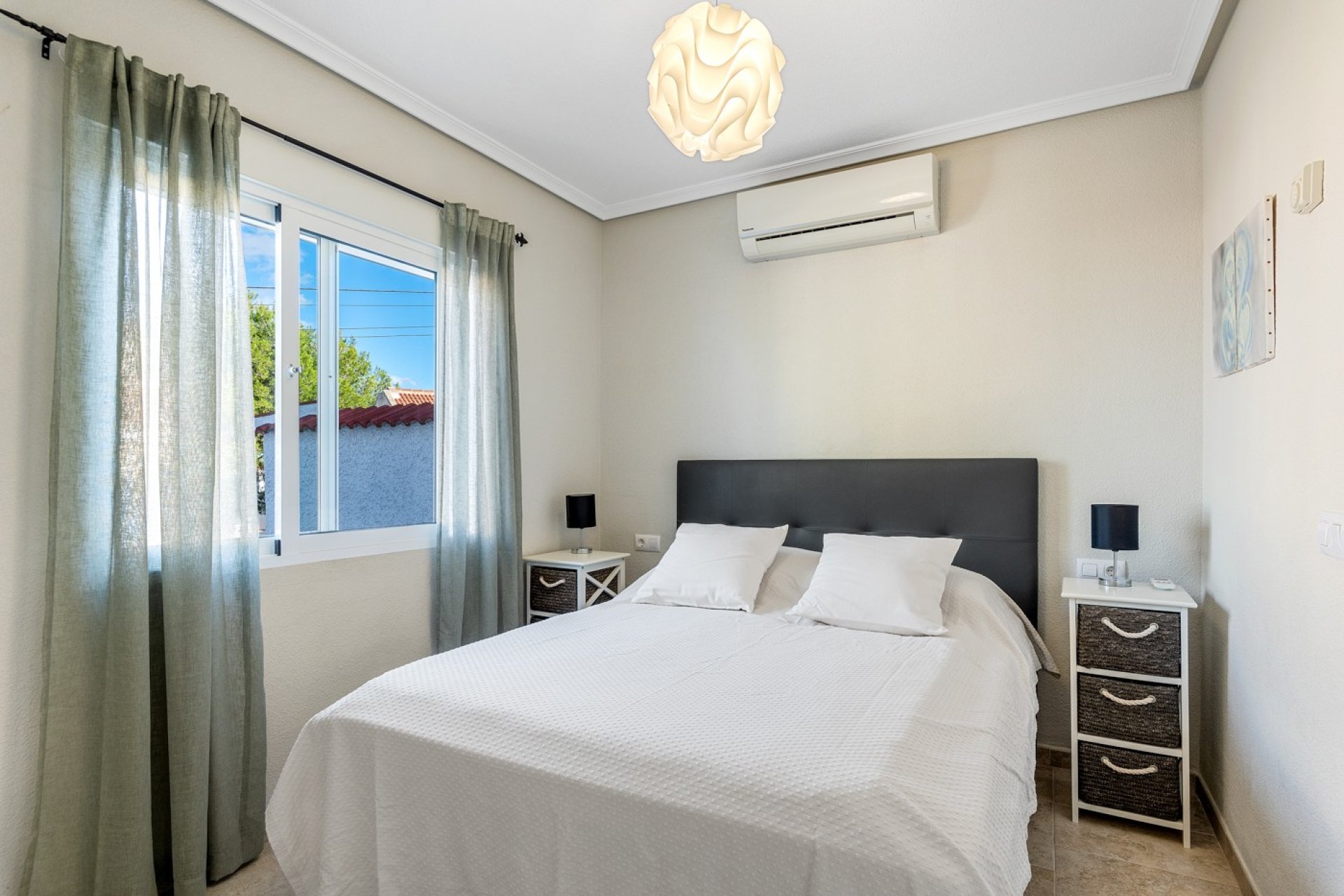 Resale - Villa - San Miguel de Salinas