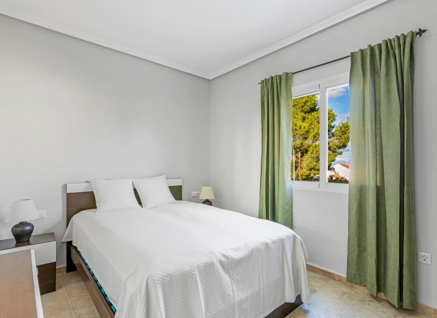 Resale - Villa - San Miguel de Salinas