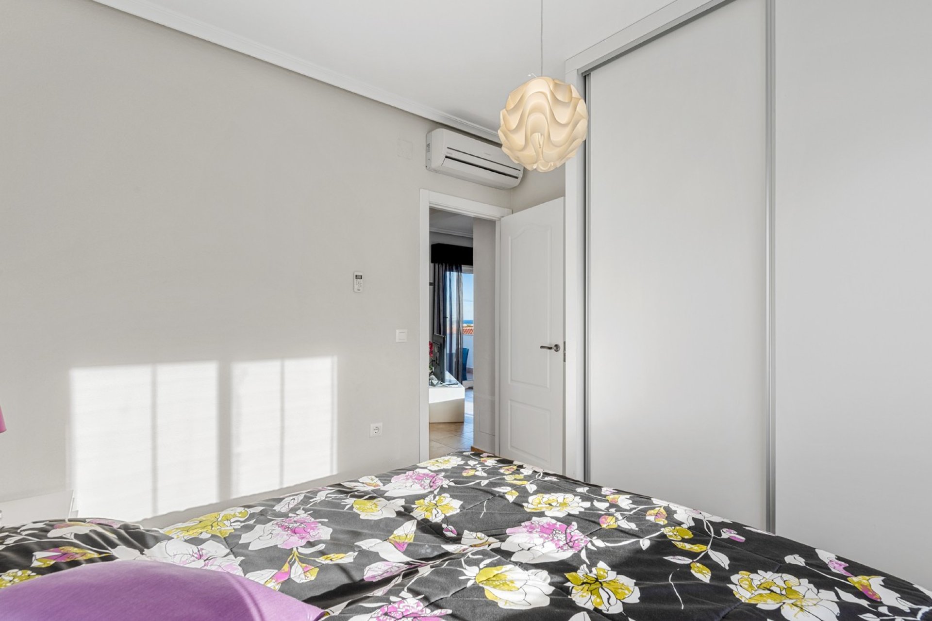 Resale - Villa - San Miguel de Salinas