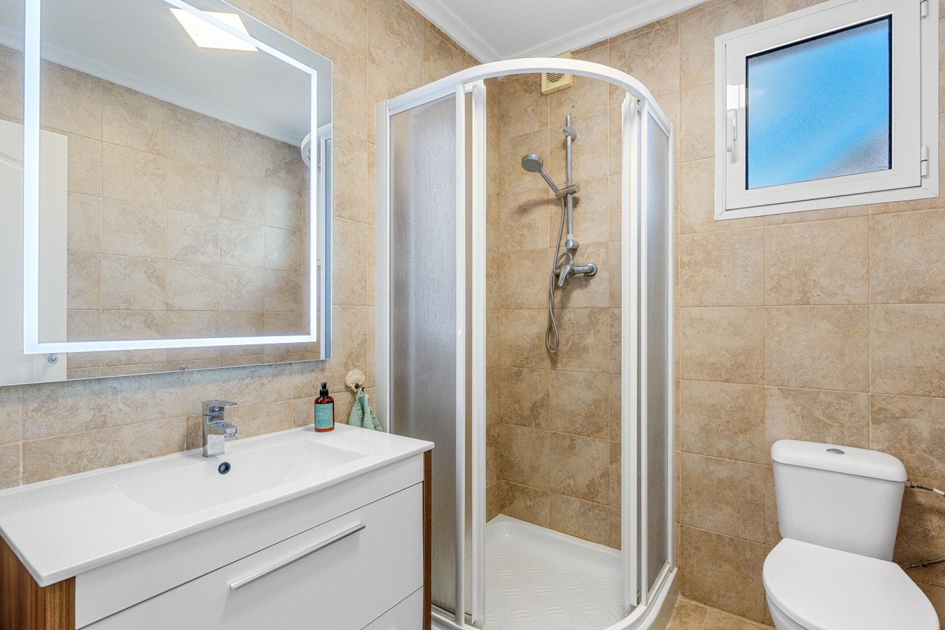 Resale - Villa - San Miguel de Salinas