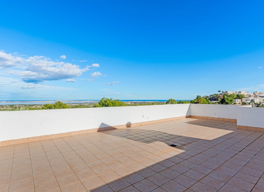 Resale - Villa - San Miguel de Salinas