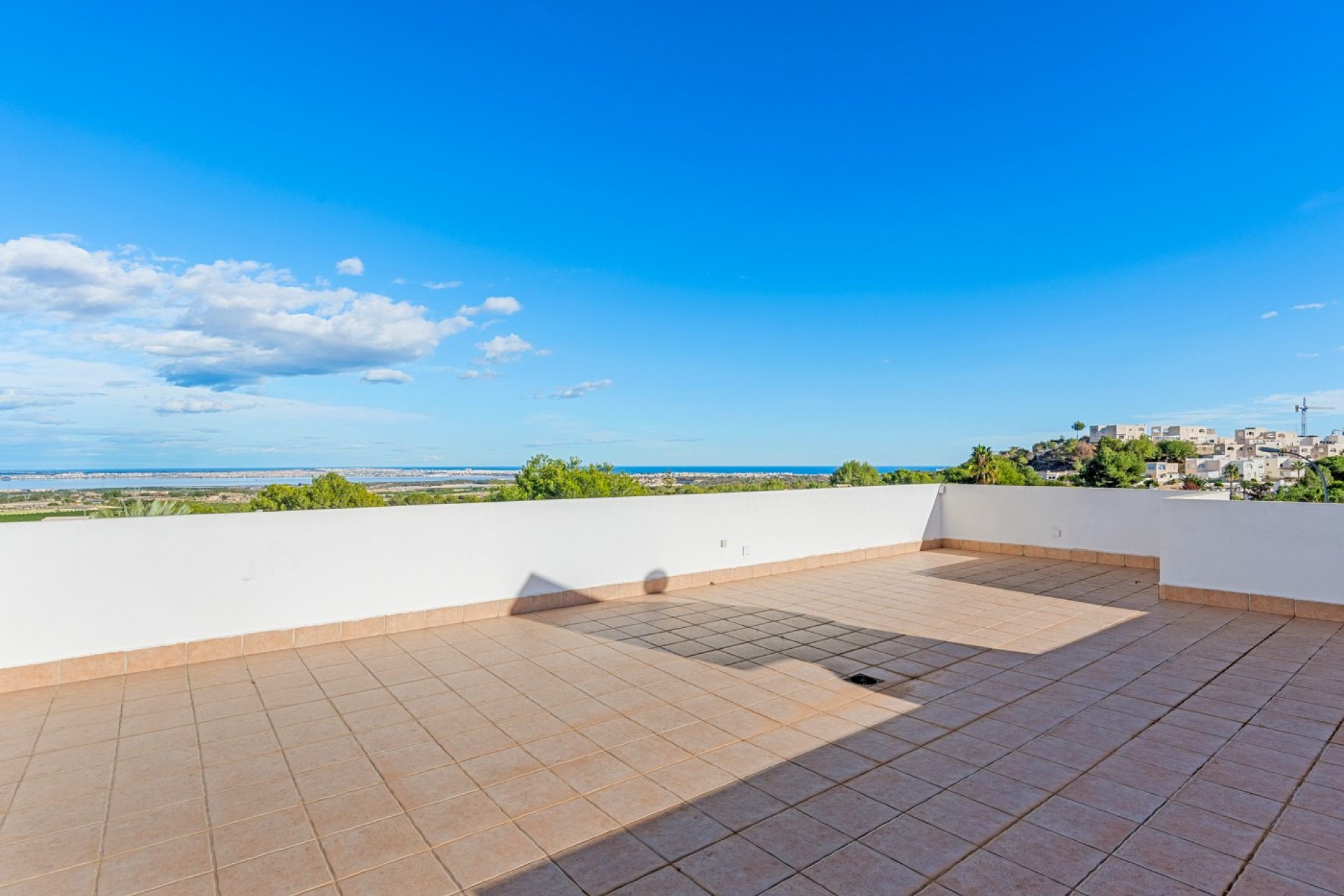 Resale - Villa - San Miguel de Salinas