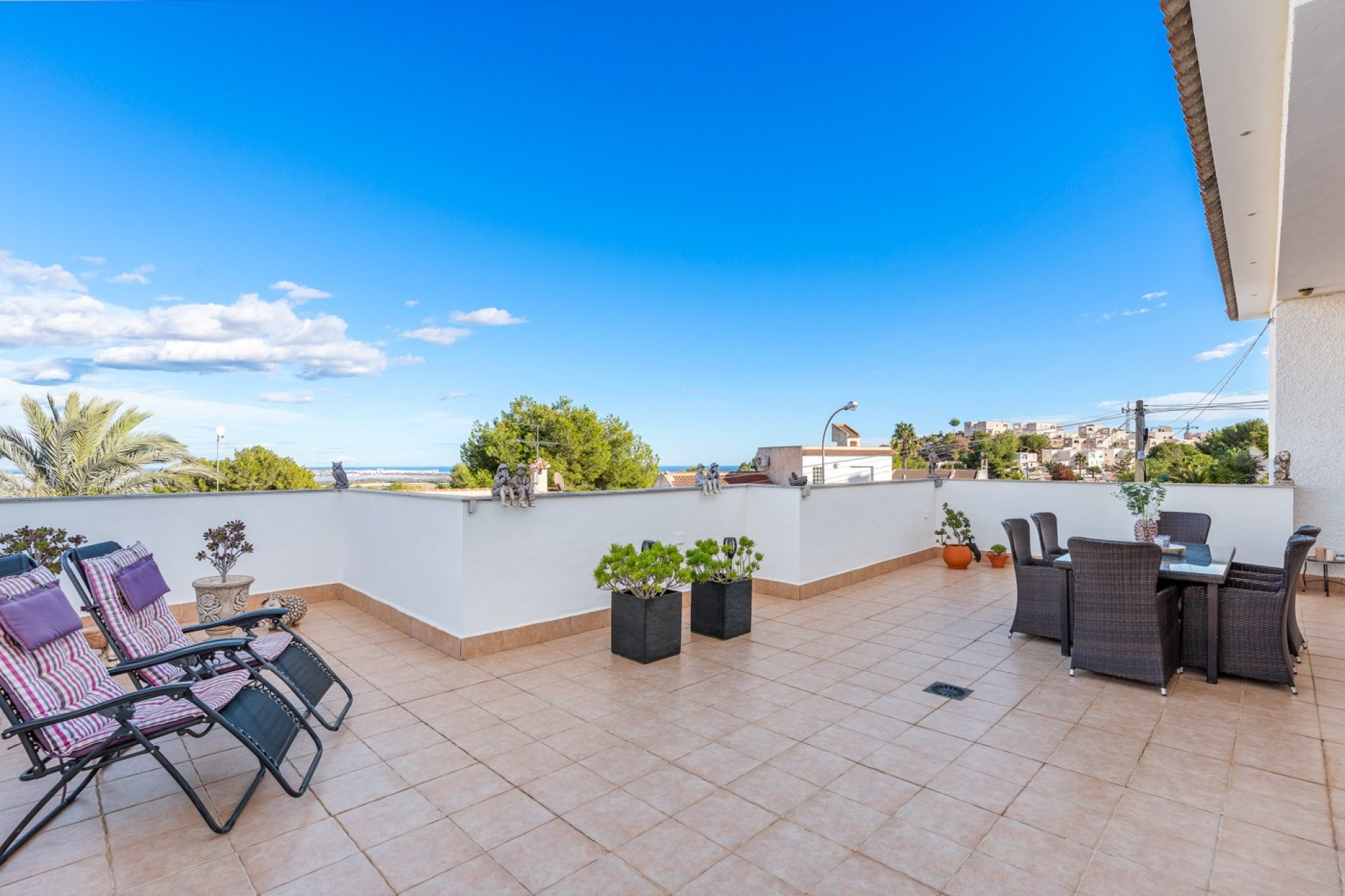 Resale - Villa - San Miguel de Salinas