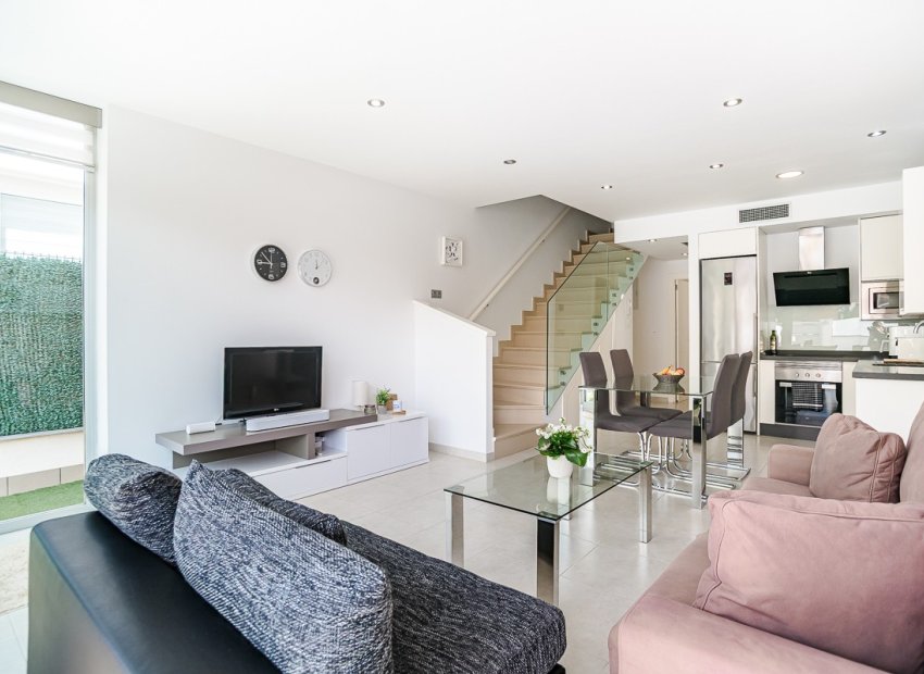Resale - Villa - SAN PEDRO DEL PINATAR - Lo Pagan