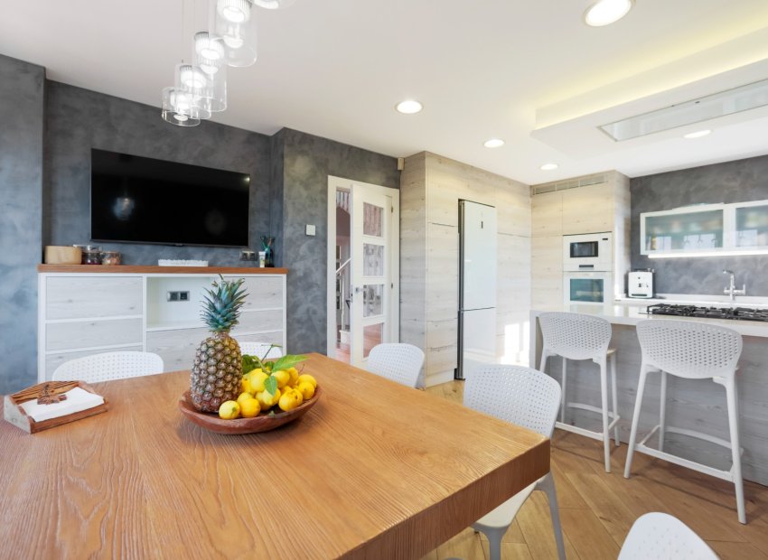 Resale - Villa - San Vicente del Raspeig - Los Girasoles