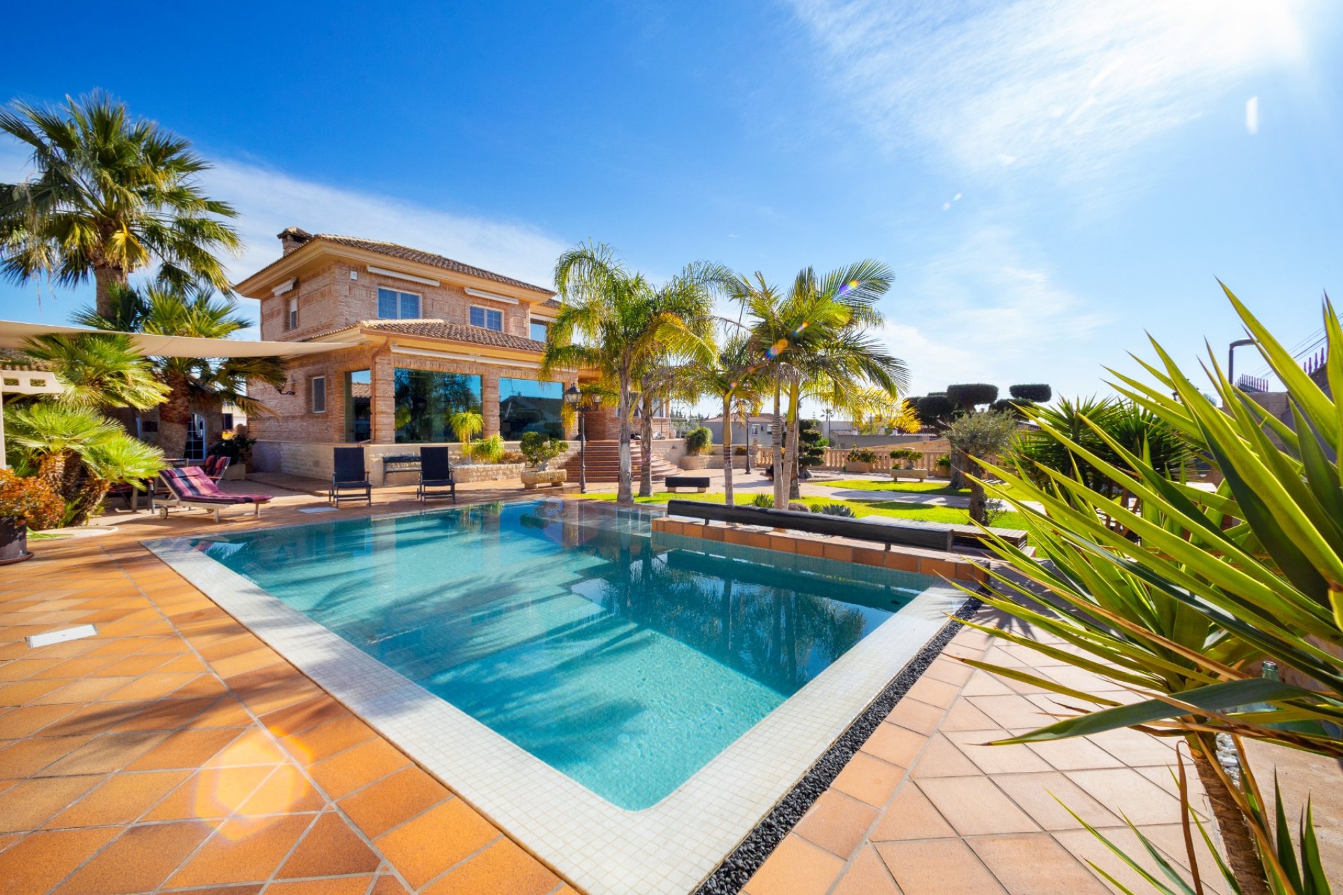 Resale - Villa - San Vicente del Raspeig - Los Girasoles