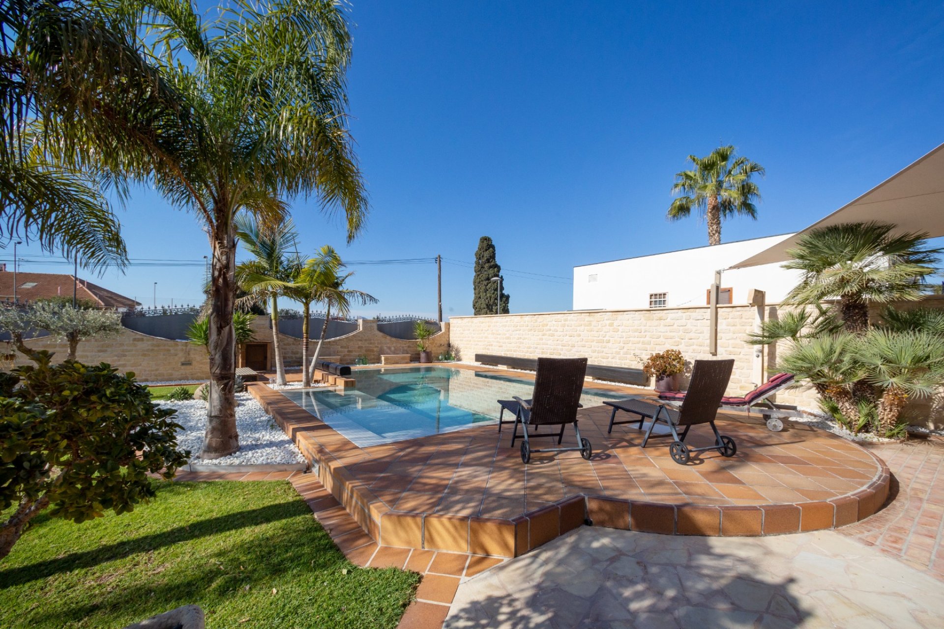 Resale - Villa - San Vicente del Raspeig - Los Girasoles