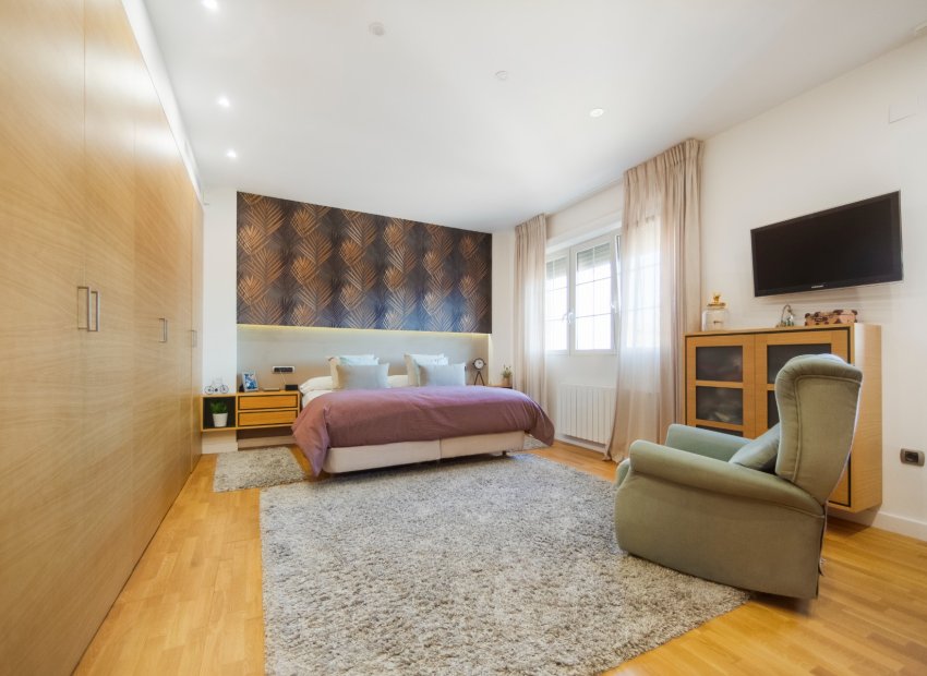 Resale - Villa - San Vicente del Raspeig - Los Girasoles