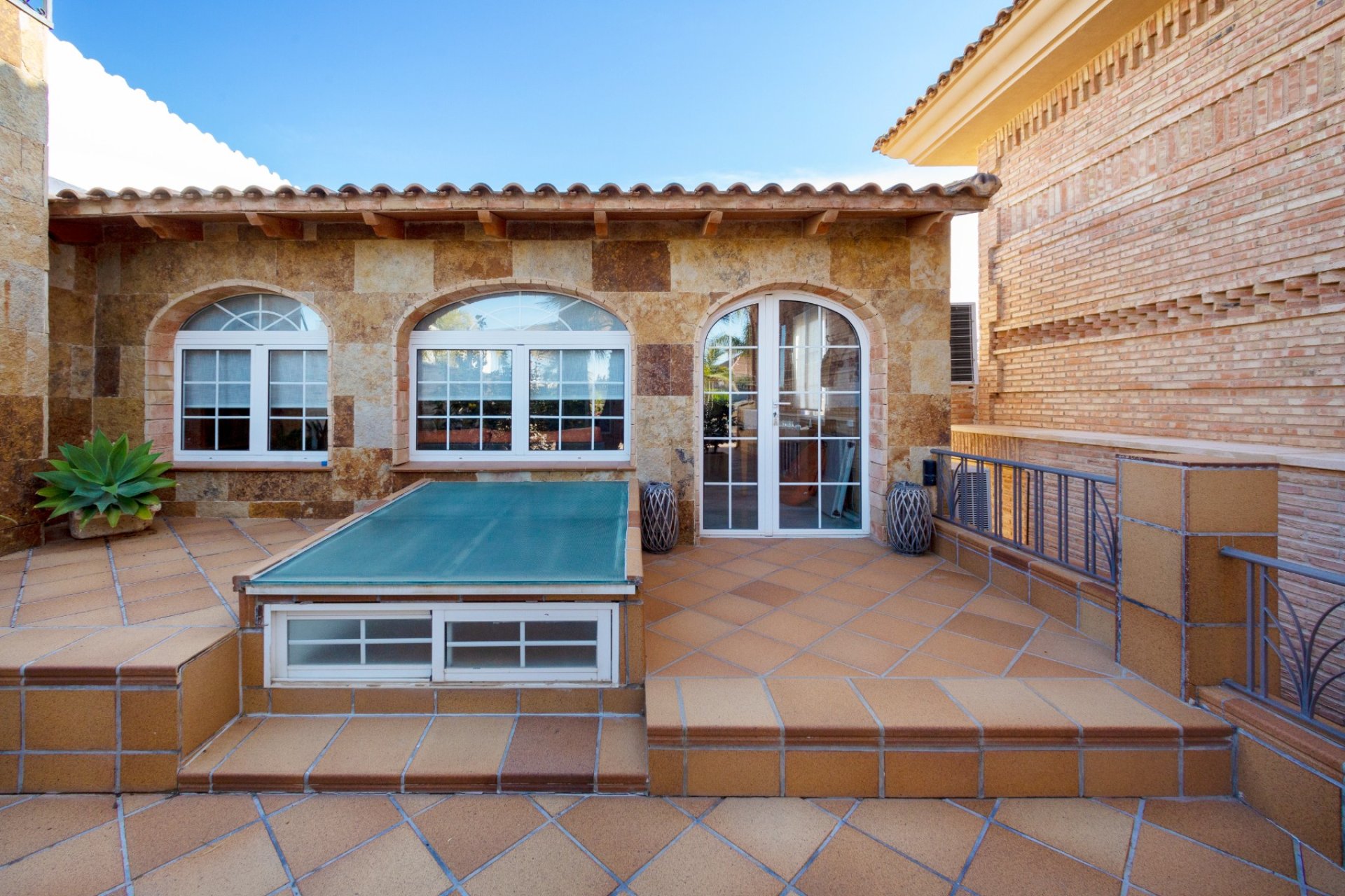 Resale - Villa - San Vicente del Raspeig - Los Girasoles