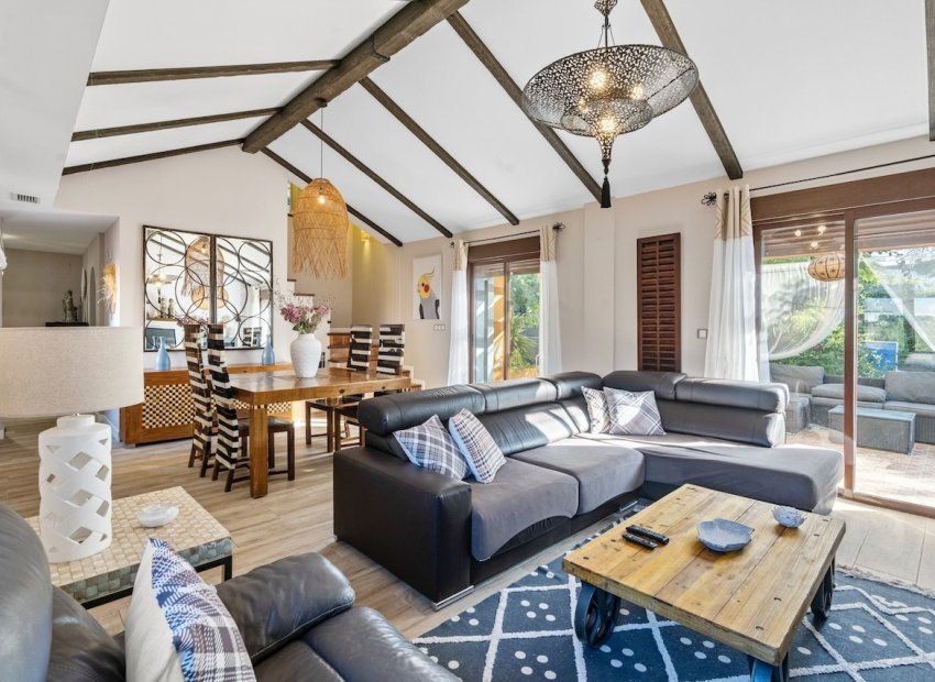 Resale - Villa - Santa Pola - El Poble Llevanti