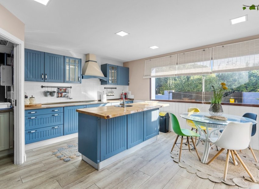 Resale - Villa - Santa Pola - El Poble Llevanti