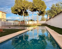 Resale - Villa - Santa Pola - El Poble Llevanti