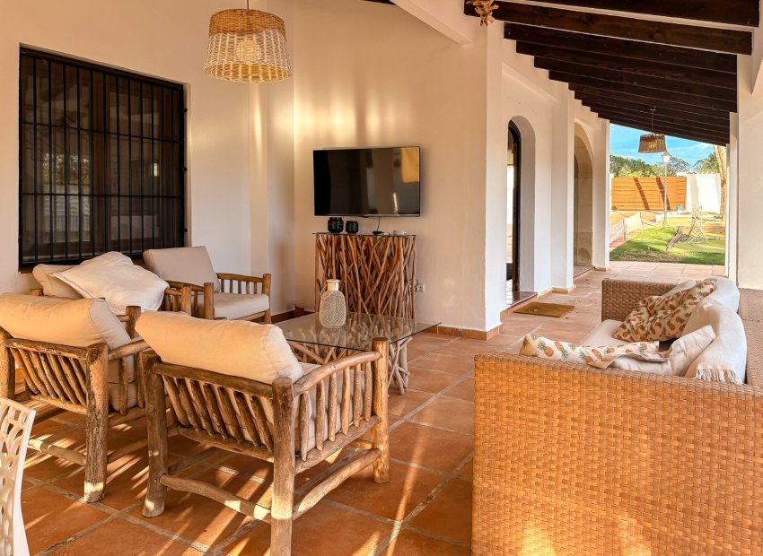 Resale - Villa - Santa Pola - El Poble Llevanti