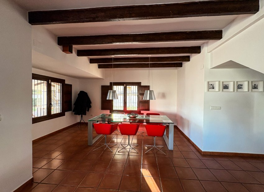 Resale - Villa - Santa Pola - El Poble Llevanti