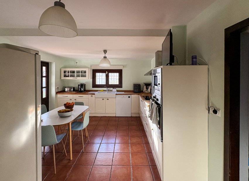 Resale - Villa - Santa Pola - El Poble Llevanti