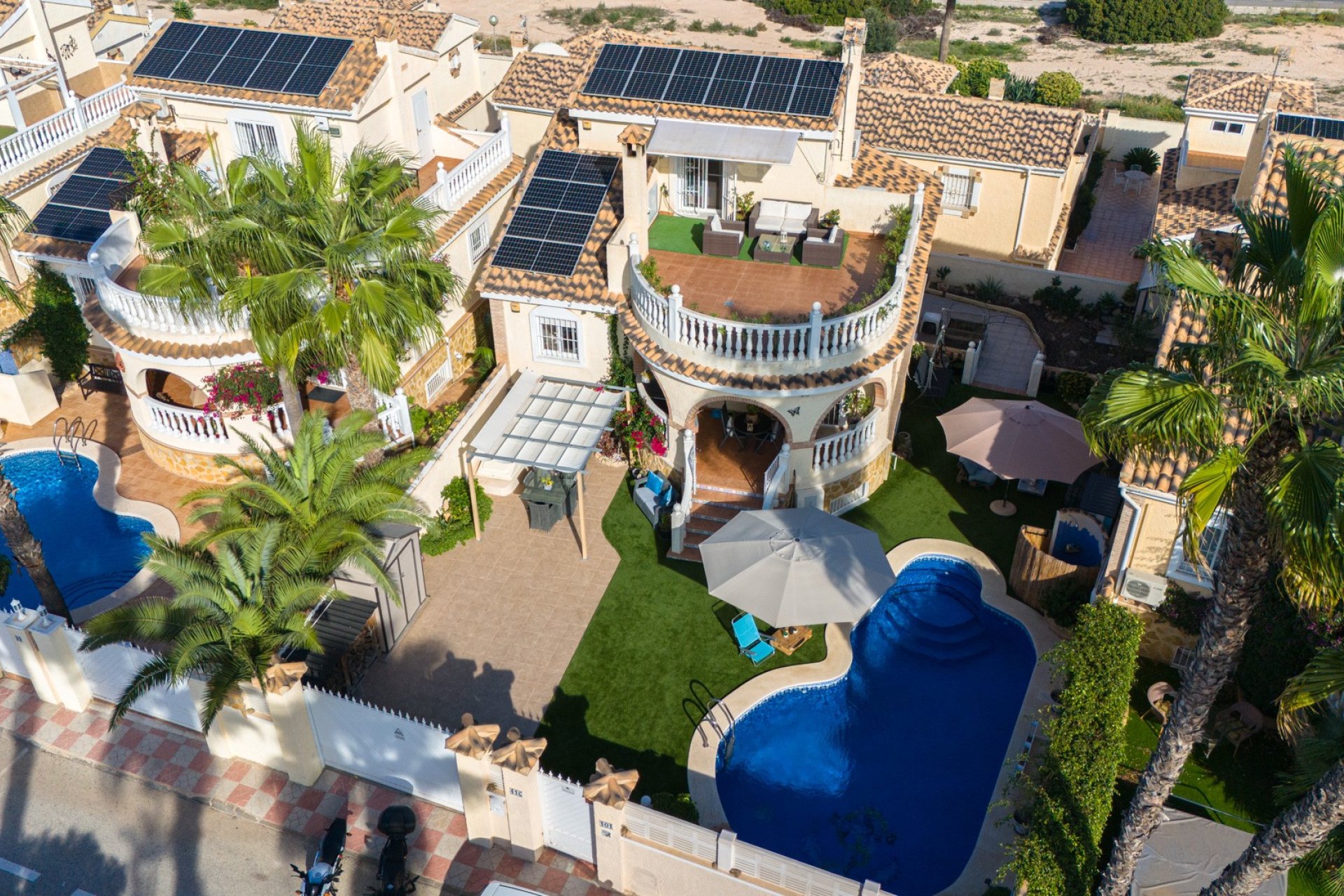 Resale - Villa - Santa Pola - Gran Alacant