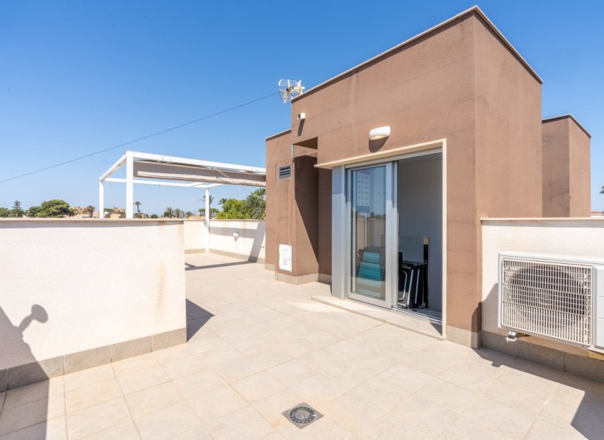 Resale - Villa - Santiago de la Ribera - Zona de la playa