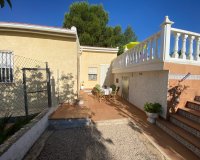 Resale - Villa - Sax