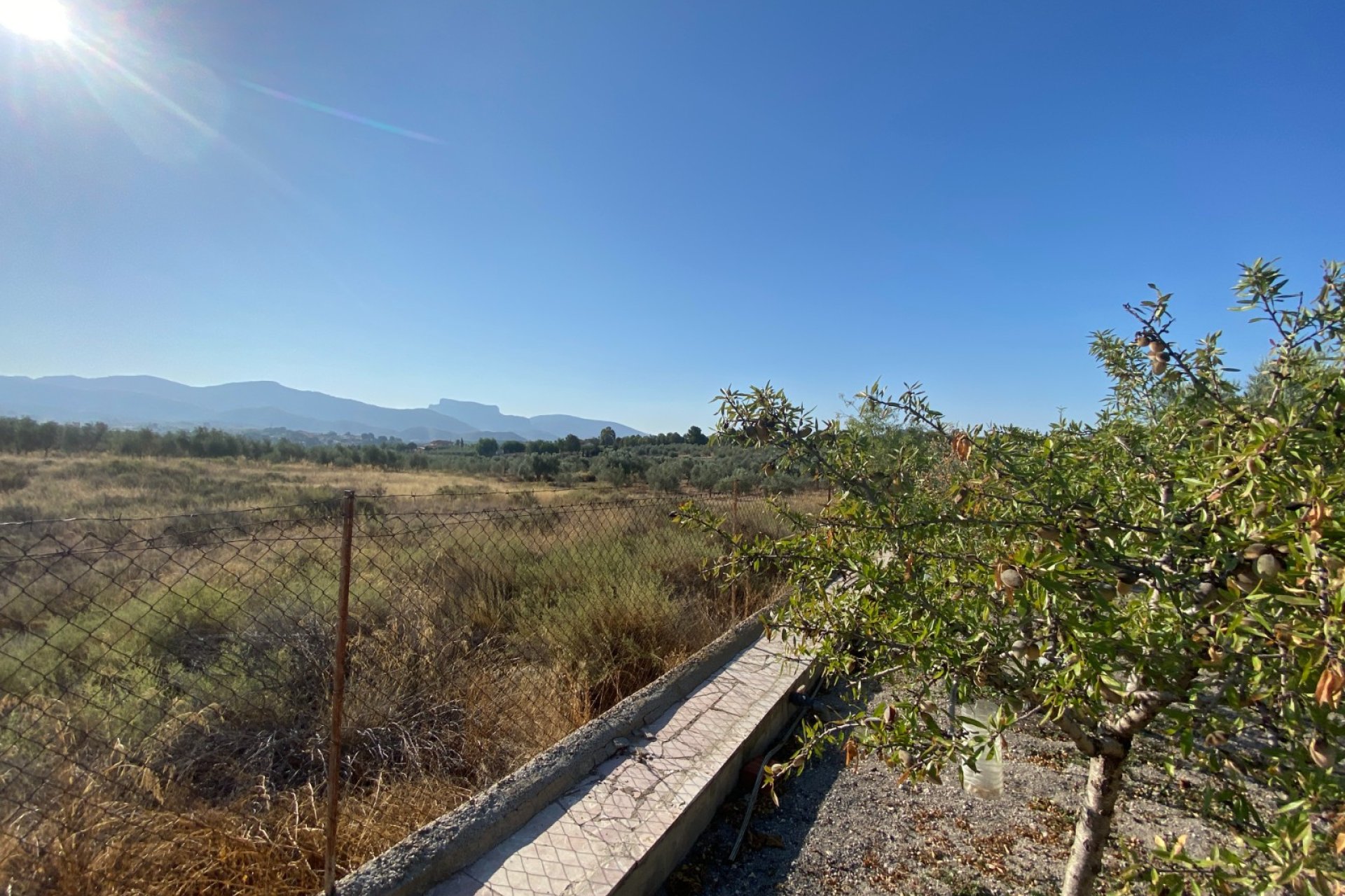 Resale - Villa - Sax