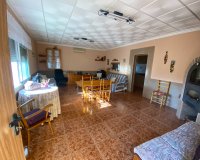 Resale - Villa - Sax