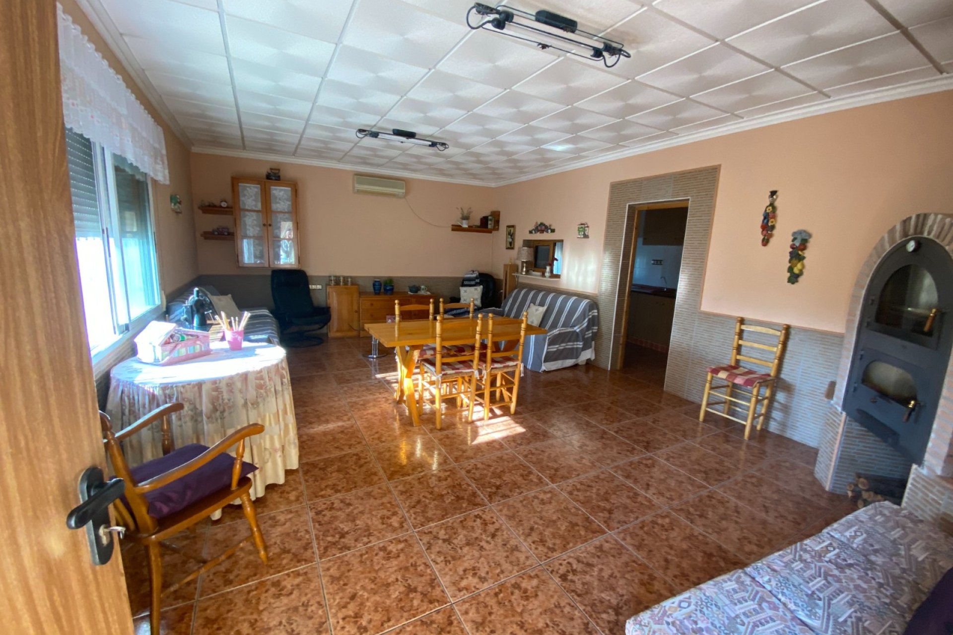 Resale - Villa - Sax