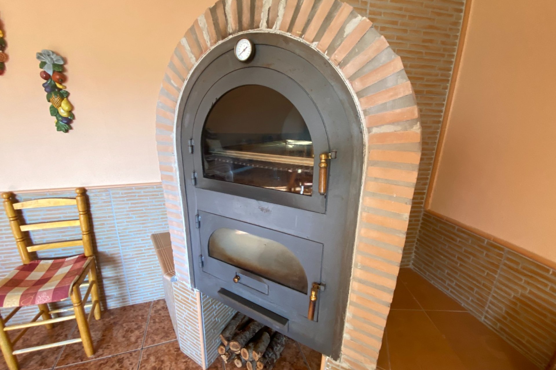 Resale - Villa - Sax