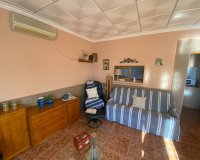 Resale - Villa - Sax