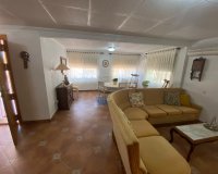 Resale - Villa - Sax