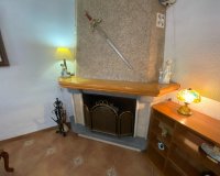 Resale - Villa - Sax