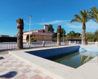 Resale - Villa - Sax