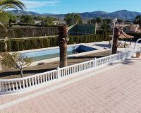 Resale - Villa - Sax