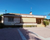 Resale - Villa - Sax