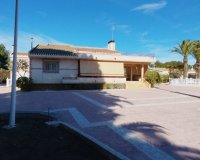 Resale - Villa - Sax